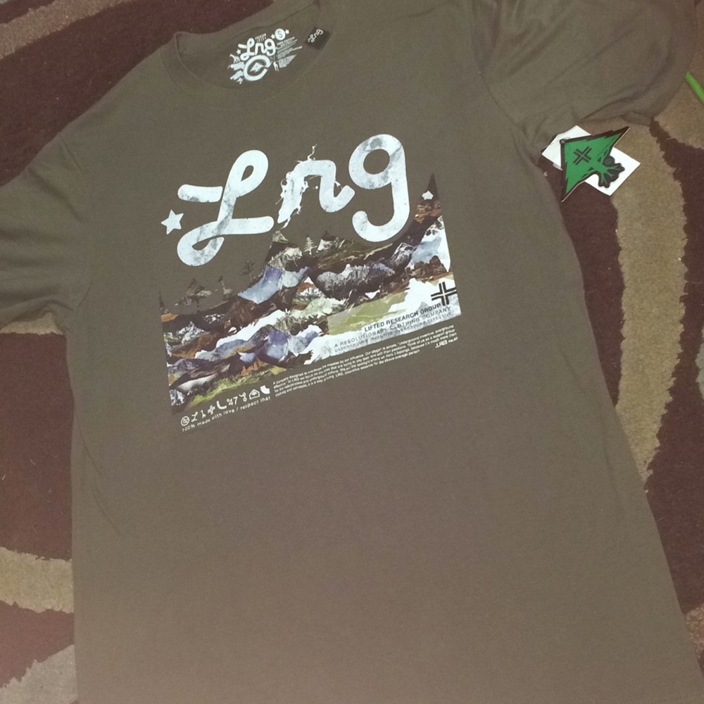 NWT, LRG (Premium Fit) // Adult Small